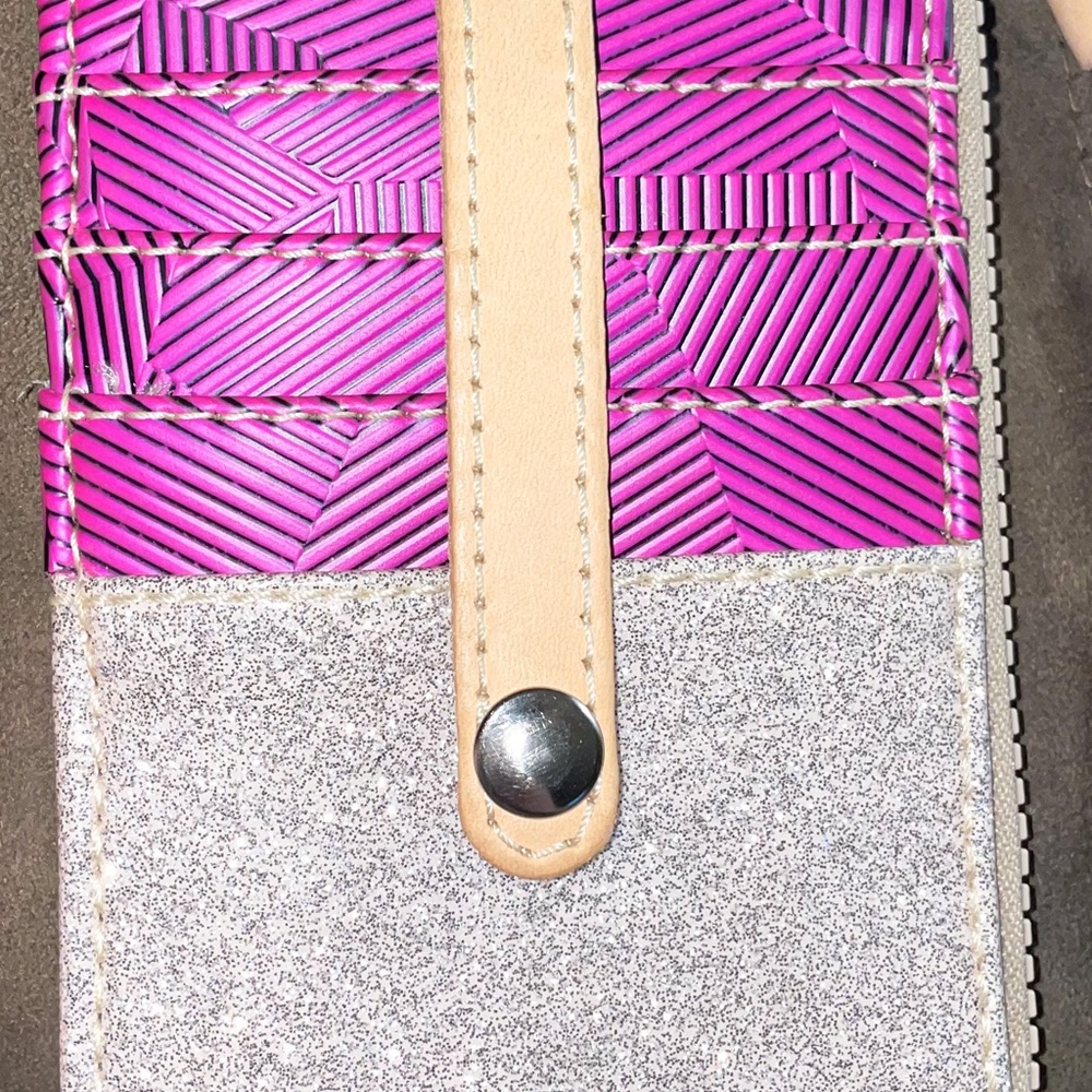 Violet Consuela Card Organizer
